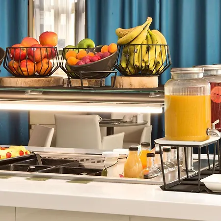 メルキュール センター アンティゴーヌ ホテル