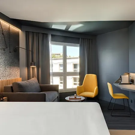 Mercure Centre Antigone 4* מונפלייה