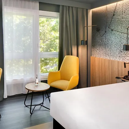 Mercure Centre Antigone מלון