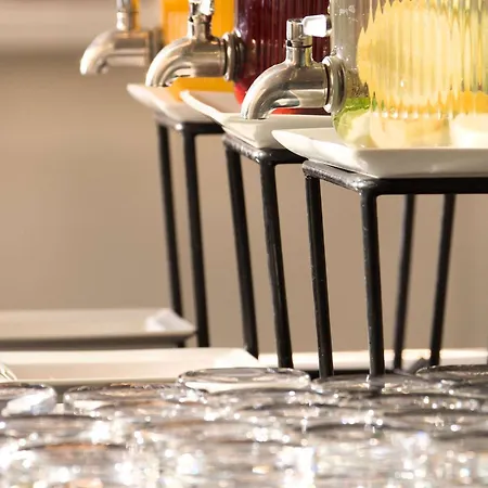 Mercure Centre Antigone Hotel 4*