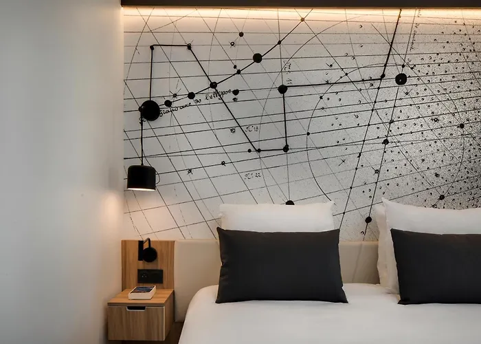 Mercure Centre Antigone 4*