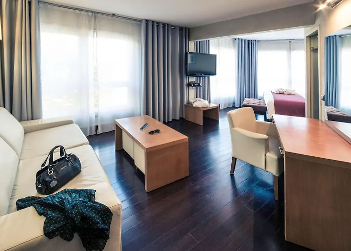 Mercure Centre Antigone 4*