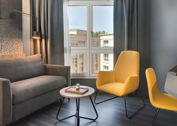 Mercure Centre Antigone 4*